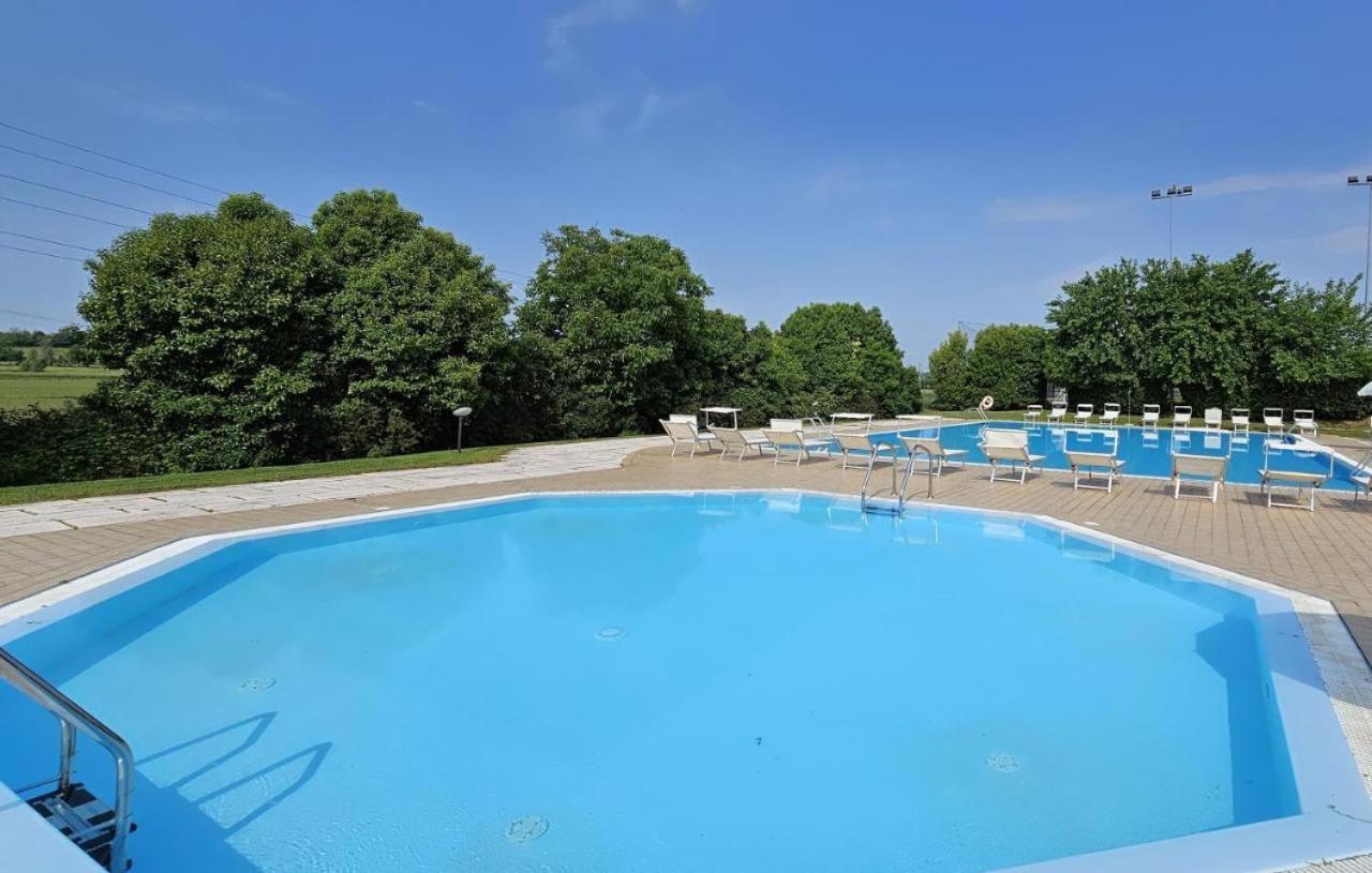 Wendy Apartment- Twobedroom & Pool & Parkprivatefree & Sports Desenzano del Garda Luaran gambar