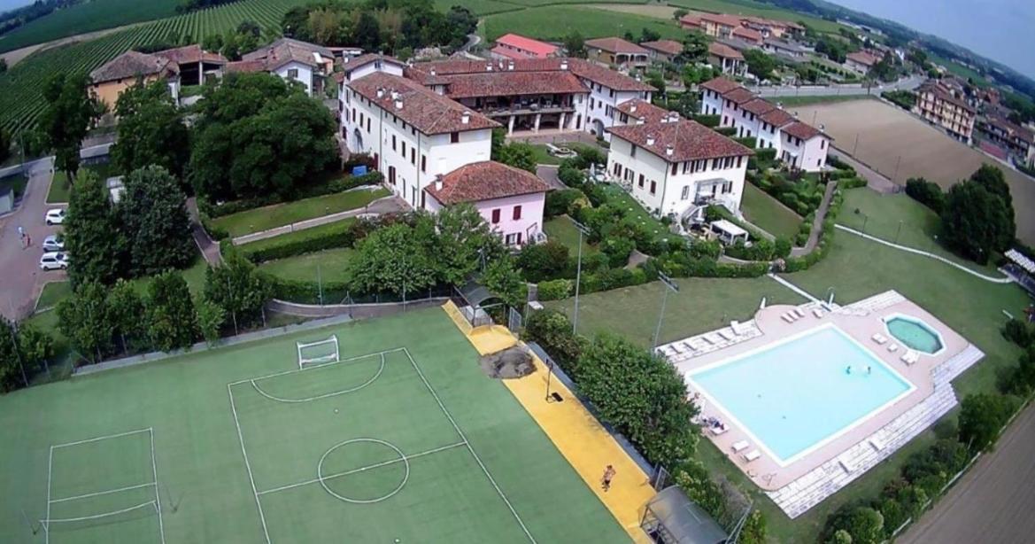 Wendy Apartment- Twobedroom & Pool & Parkprivatefree & Sports Desenzano del Garda Luaran gambar